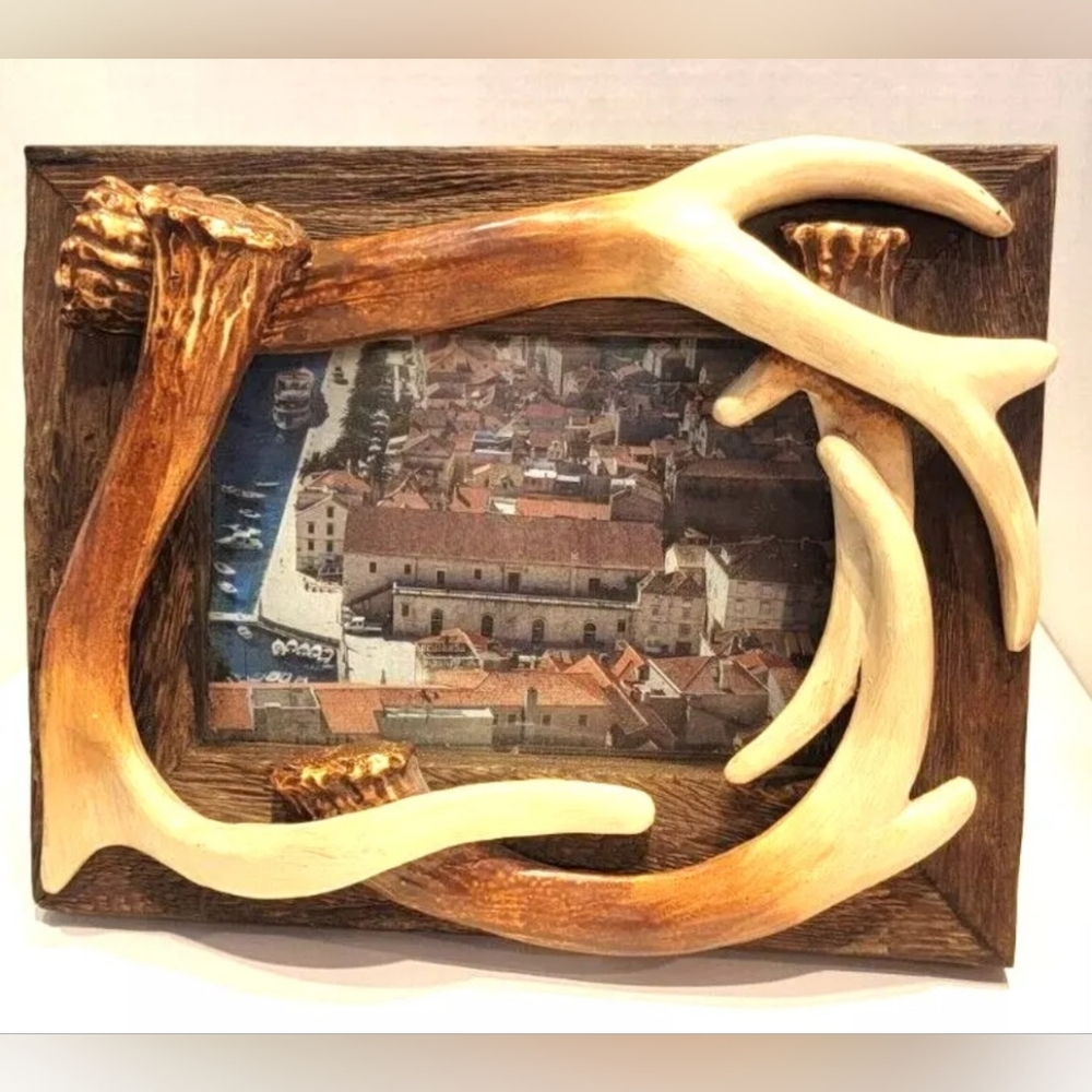Rivers Edge Rustic Style 3D Antler Photo/Picture Frame 4 x 6 in